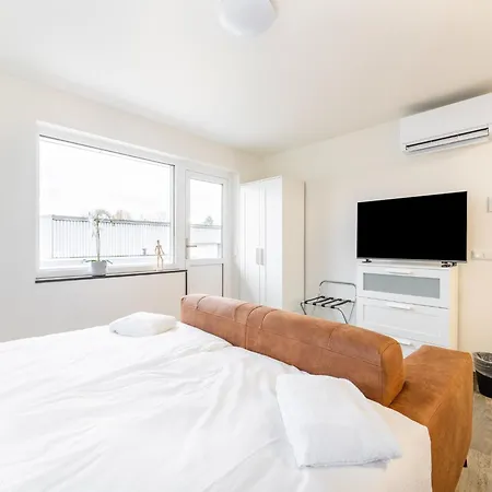 Beautiful Near Recreational Facility Holiday home Landgraaf