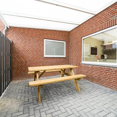 Beautiful Near Recreational Facility Ferienhaus