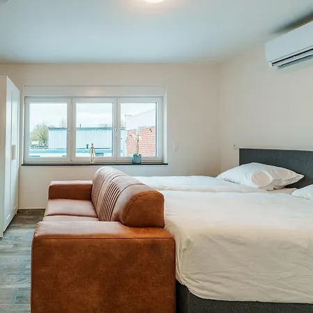 Holiday home Beautiful Near Recreational Facility Landgraaf
