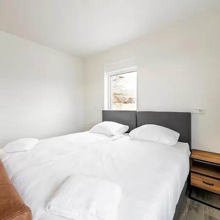 Vakantiehuis Beautiful Near Recreational Facility Landgraaf