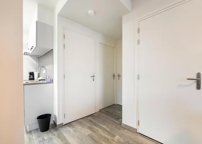 Beautiful Near Recreational Facility Vakantiehuis