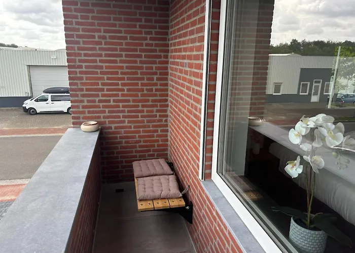 Beautiful Near Recreational Facility Vakantiehuis *