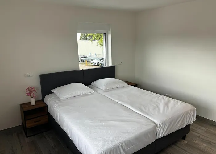 Beautiful Near Recreational Facility *