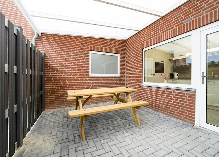 Beautiful Near Recreational Facility *