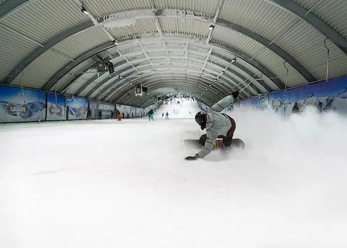 Beautiful Near Recreational Facility بيت للعطل *