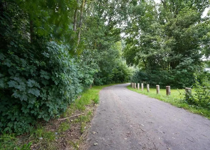 بيت للعطل Beautiful Near Recreational Facility *