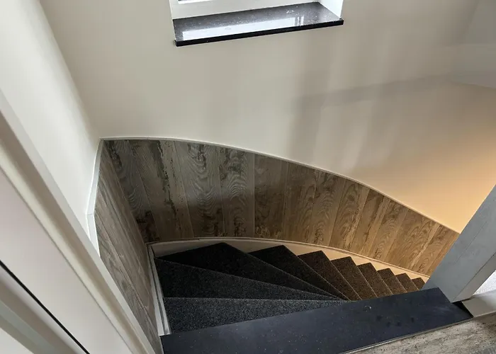 Beautiful Near Recreational Facility بيت للعطل