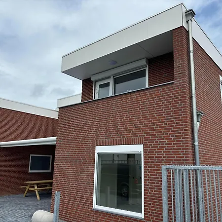 Beautiful Near Recreational Facility Feriehus *