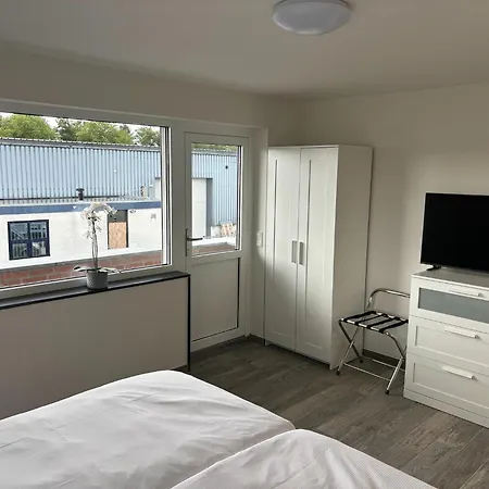 Feriehus Beautiful Near Recreational Facility Landgraaf